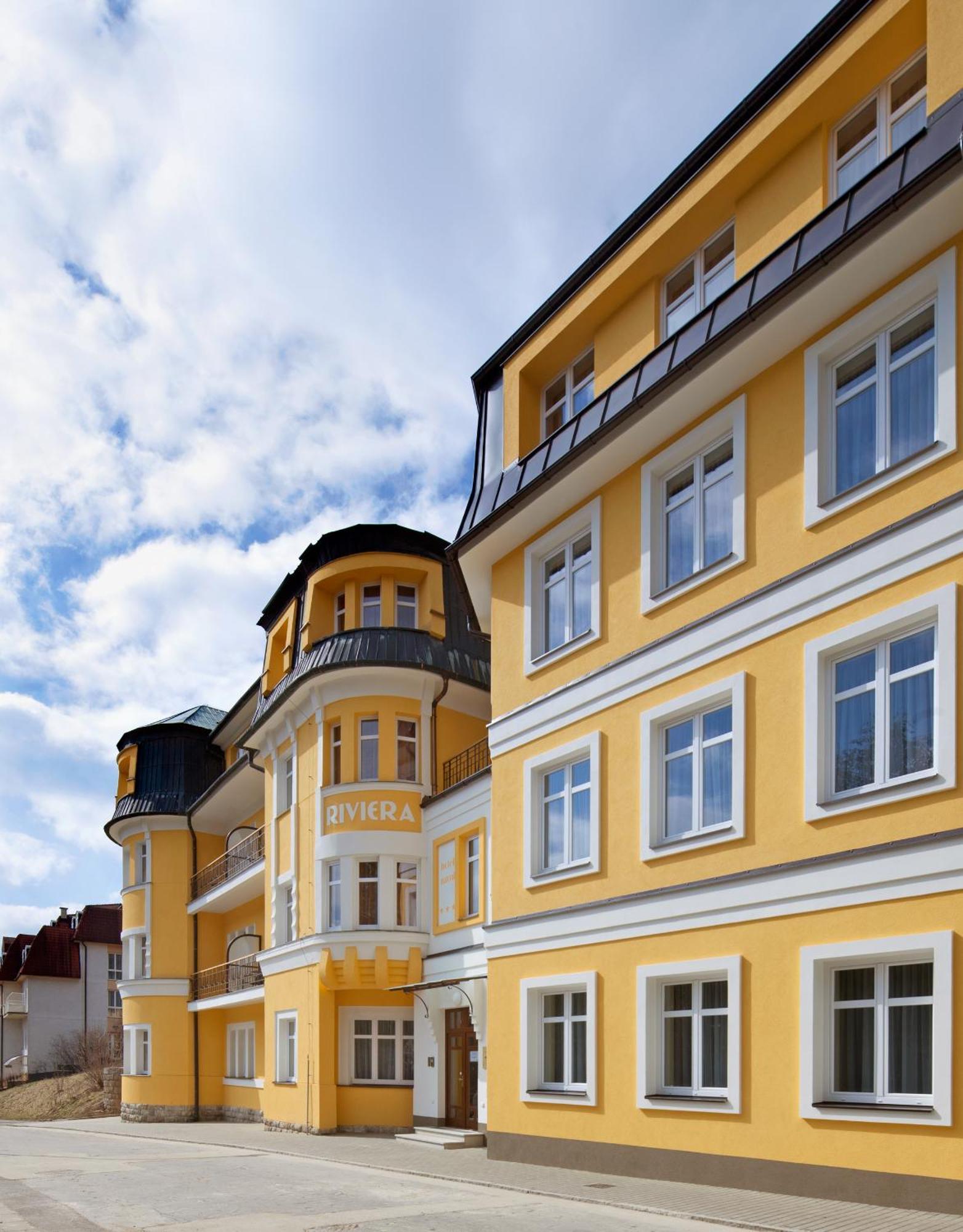 Hotel Riviera à Luhačovice Extérieur photo